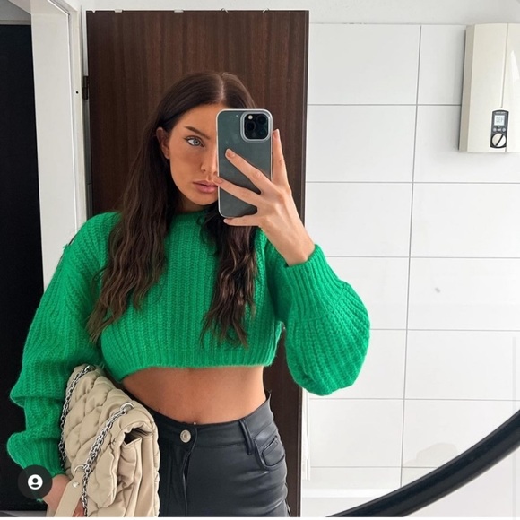 Zara Cropped Green Chunky Sweater - Picture 2 of 8